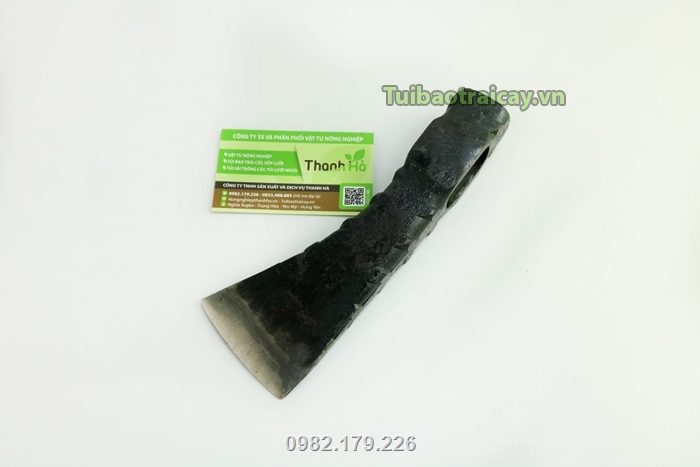 Sản phẩm được làm từ thép rèn cao cấp, chống gỉ sét