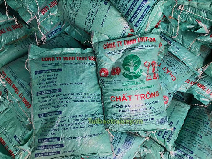 Chất trồng cây cảnh đầy đủ khoáng chất